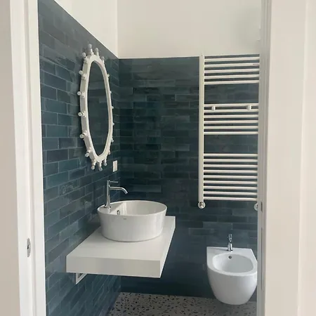 Chiesa Russa Oda ve Kahvaltı Bari