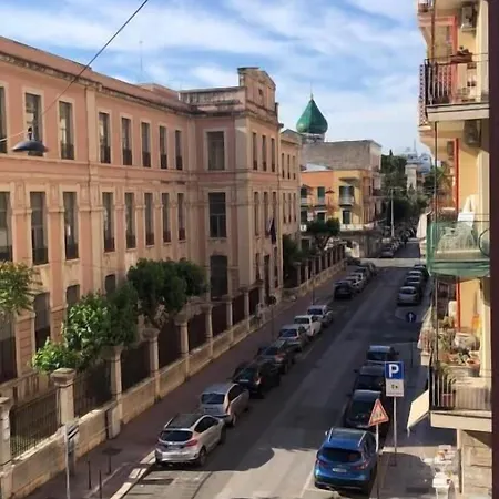 Oda ve Kahvaltı Chiesa Russa