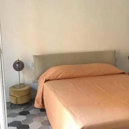 Chiesa Russa Bed and Breakfast Μπάρι